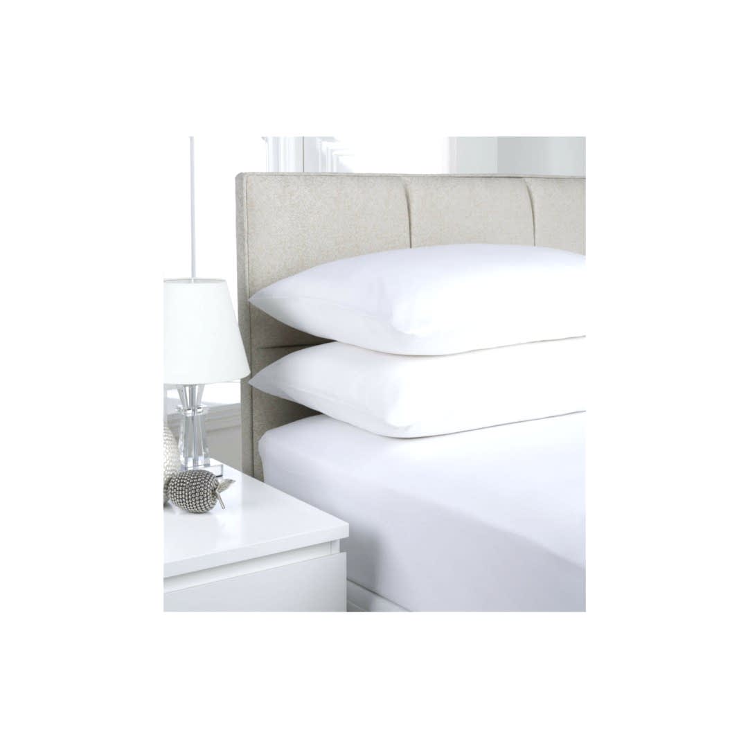 Sarev Çift Kişilik Beyaz Fitted Lastikli Çarşaf 200x200 cm V50 Yastık Kılıflı